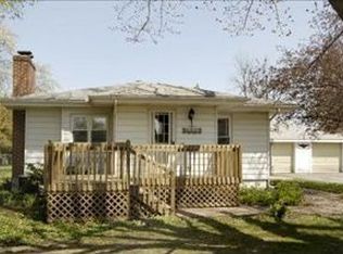 4656 W Hickory Rd, Hickory Corners, MI 49060