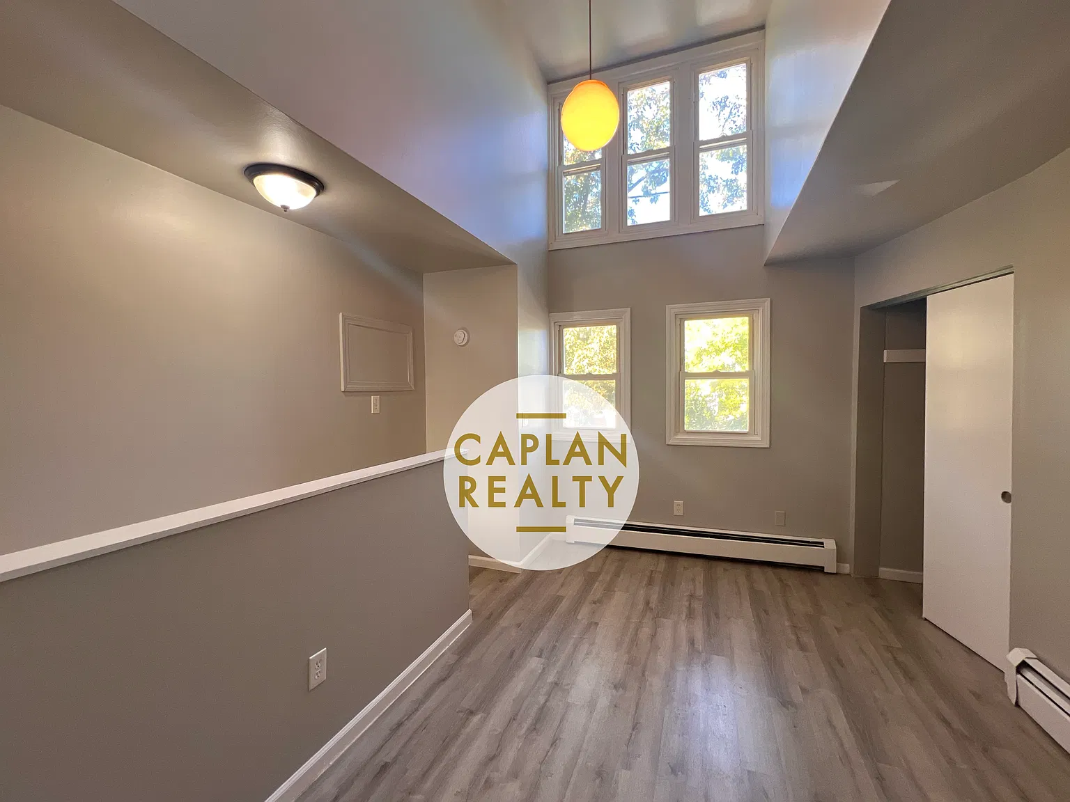 1 bed, 1.5 bath, $1,650 — Photo 3
