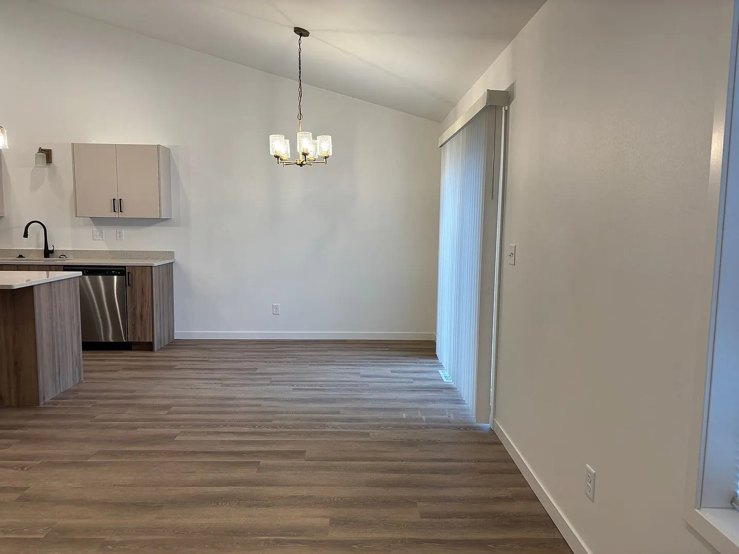 3 Bed 3 Bath Townhome — Photo 4