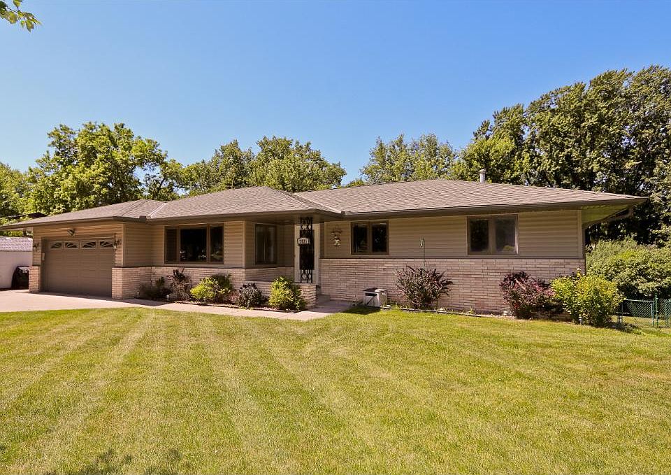 1st image of 7821 Shingle Creek Dr