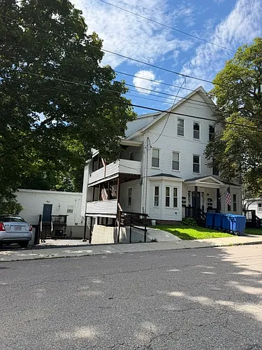 275 Pine St #1 Photo 1