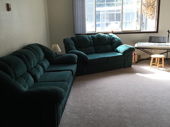 3rd image of 4406 S Donald Ct