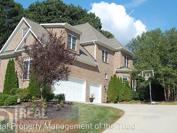 3rd image of 7240 Wyatt Dr