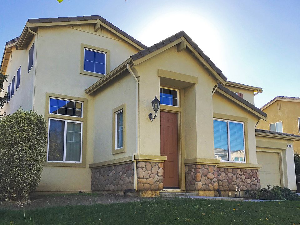 1st image of 1406 Jake Creek Dr