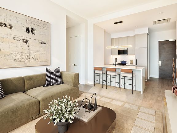 5th image of 2315 44th Dr #Penthouse 1h