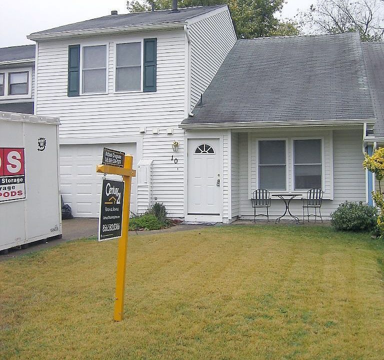 2nd image of 10 Aldeberan Ct