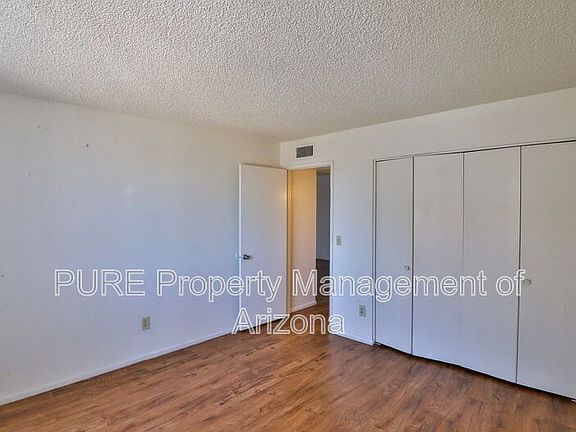 4th image of 231 E 2nd Ave APT 25