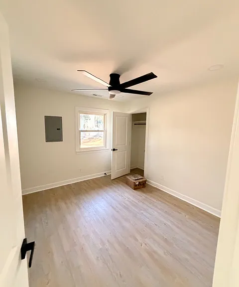 1101 Brenda Ct — Photo 11