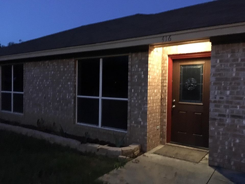 1st image of 416 Grayson Ct