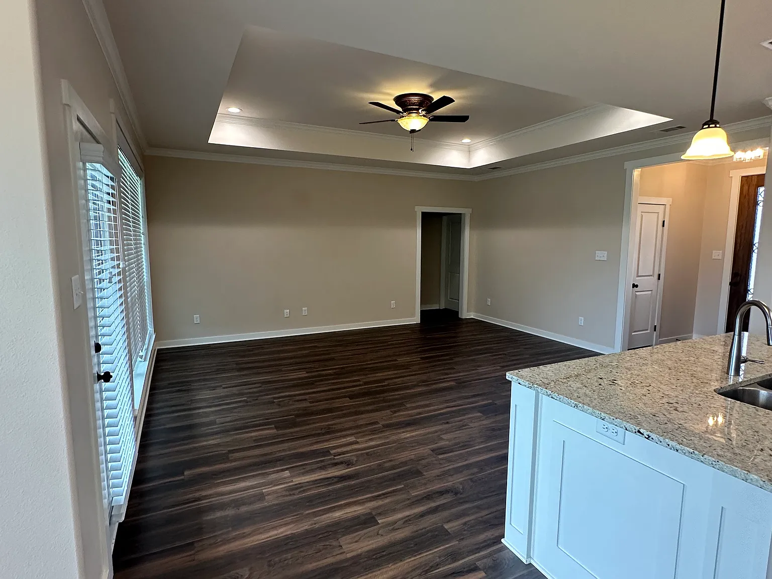 3934 Ruth Ln — Photo 4