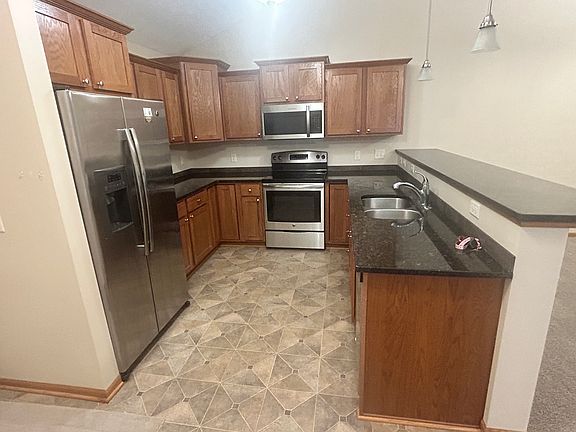 5th image of 2622 N 91st St