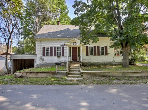 20 Fowler Street, Bridgton, ME 04009