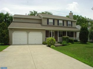 19 Mulberry St, Sicklerville, NJ 08081