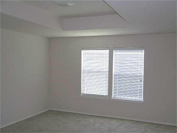 2nd image of 19023 Prairie Bluff Dr
