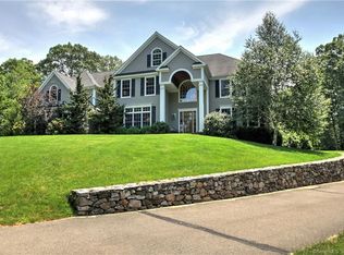 5 Short Hill Rd, Newtown, CT 06470