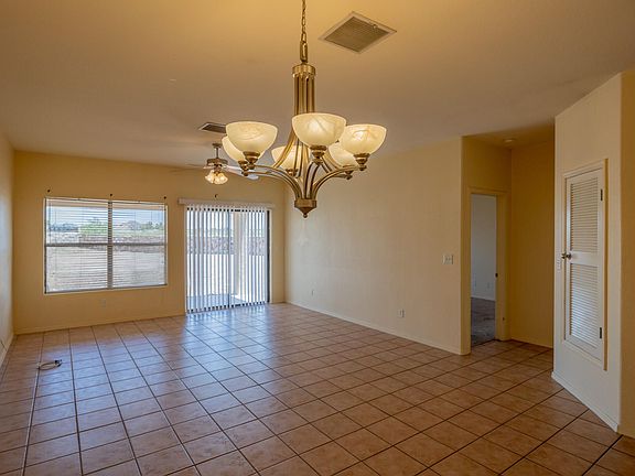 4th image of 12121 Hunter Hill Way #B
