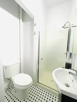 Rented by Lone Peak Realty | media 28