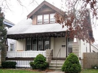 2847 N 39th St, Milwaukee, WI 53210