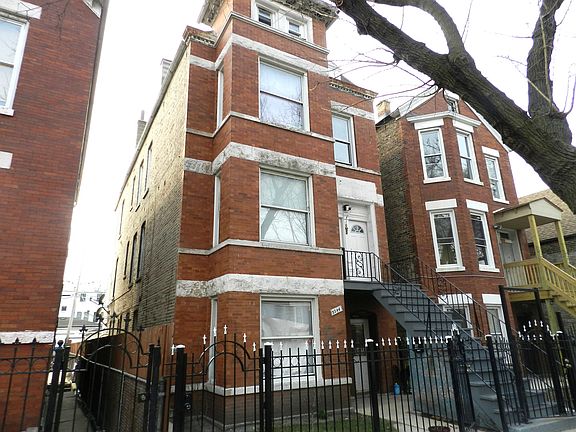 3rd image of 2244 S Trumbull Ave