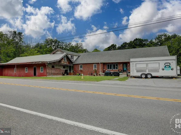 4351 Nittany Valley Dr, Howard, PA 16841