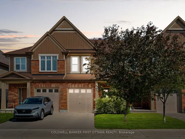 310 Fergus Cres, Ottawa, ON K2J 5S4