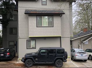 1922 University Aly, Eugene, OR 97403