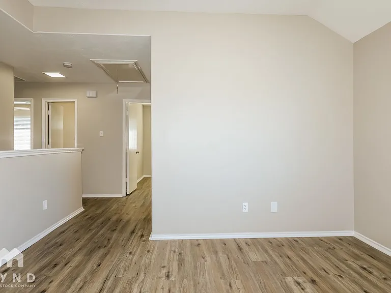 33119 Cottonwood Bnd — Photo 7