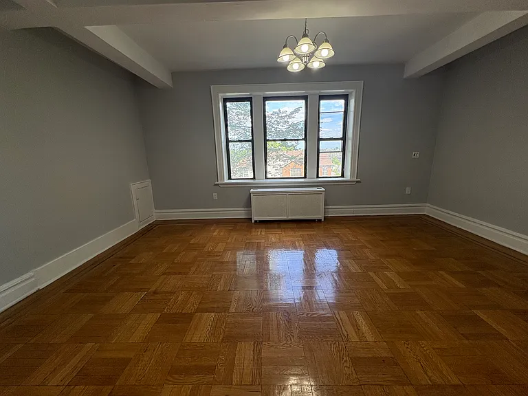 583 MT. Prospect Gardens — Photo 21