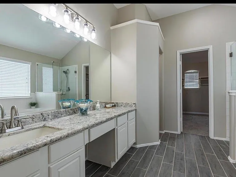 2535 Flycatcher Cove Dr — Photo 15