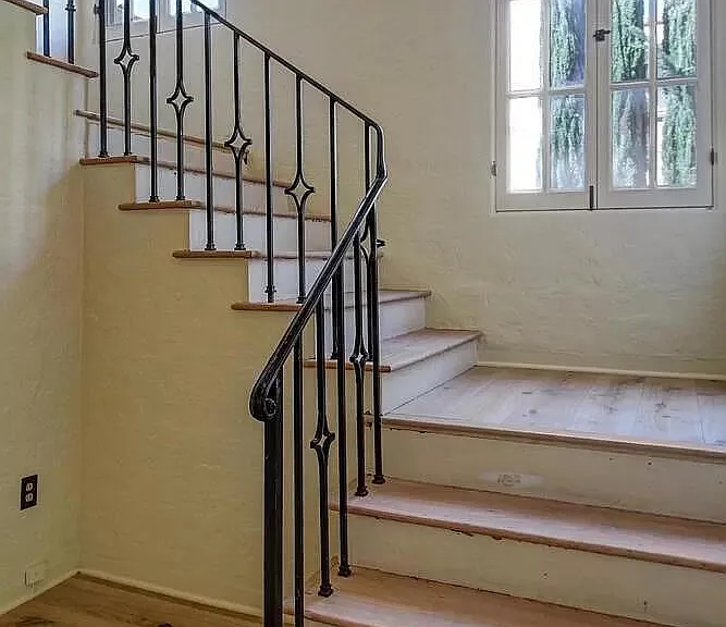 1064 Linda Vista Ave — Photo 13