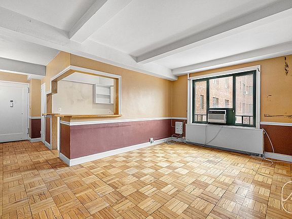 2nd image of 1564 Unionport Rd APT 5A