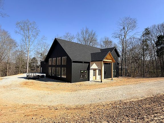 4th image of 7922 E Plunders Creek Rd