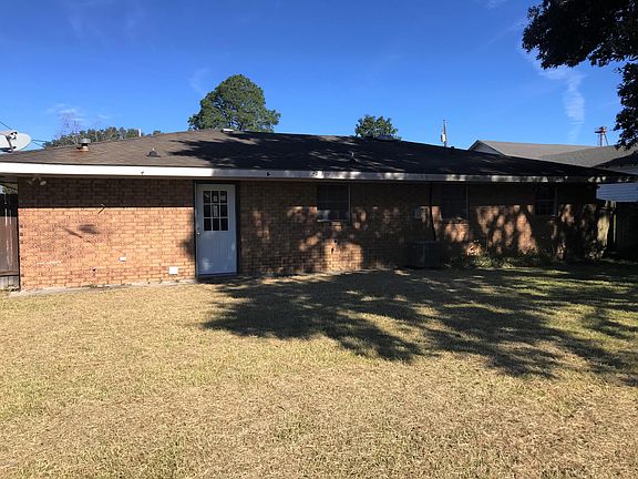 2nd image of 314 Magnolia St