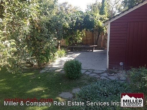 3rd image of 1560 E Garfield Ave #1850