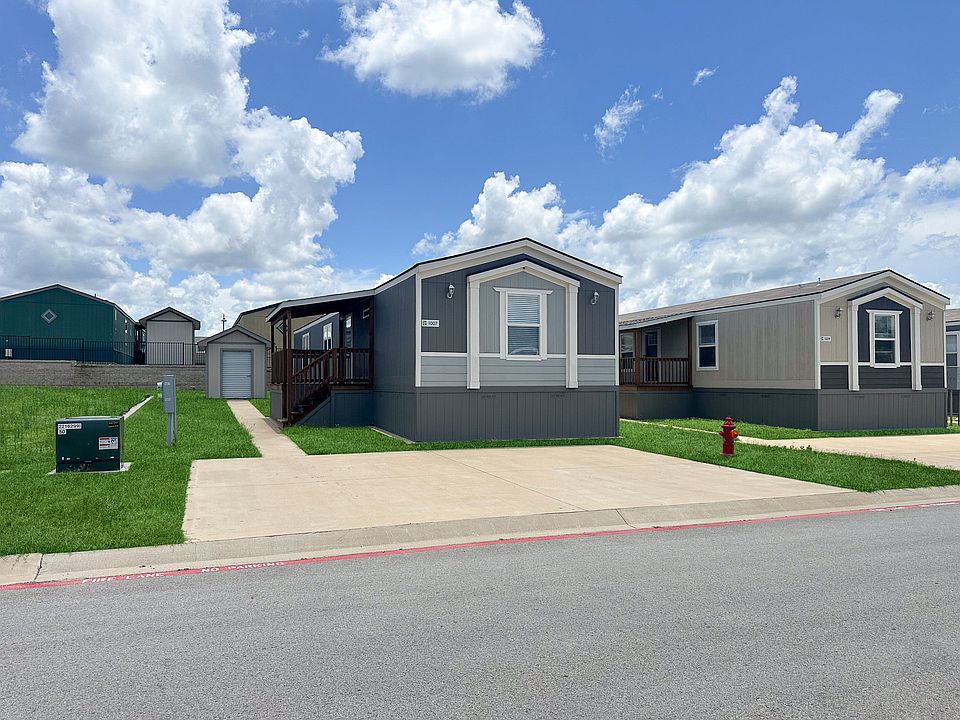1007 Conchas Street Home