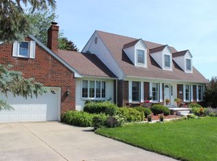 4756 Whitman Cir, Ann Arbor, MI 48103