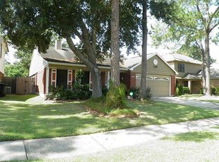 14514 Oak Chase Dr, Houston, TX 77062
