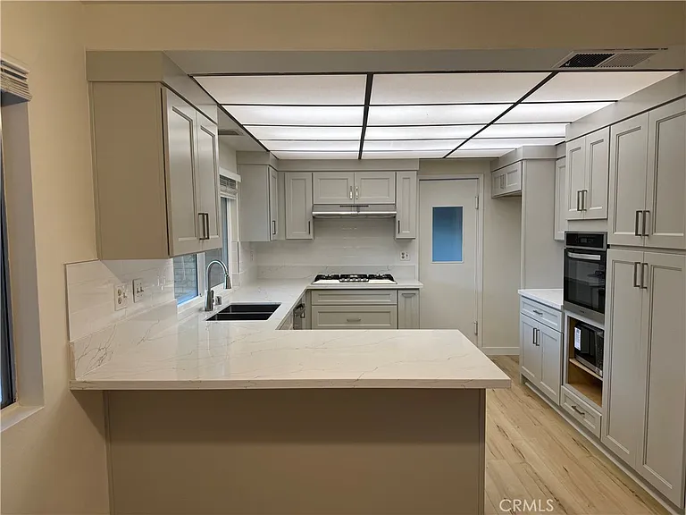 21417 Germain St — Photo 9