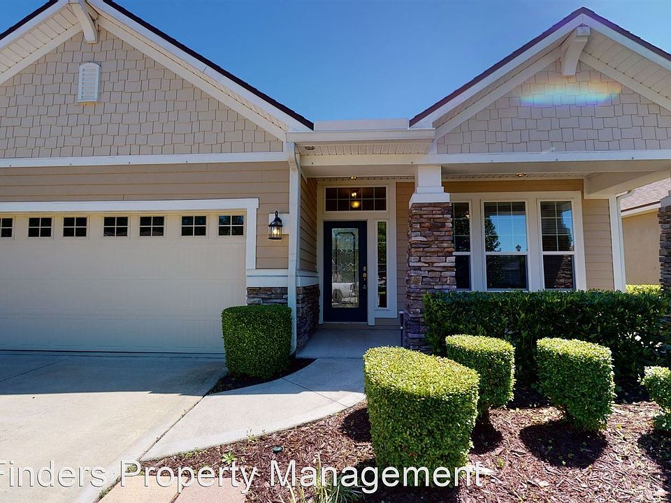 1st image of 91 Aspen Leaf Dr