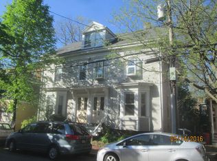 10 Kelly Rd APT 1, Cambridge, MA 02139