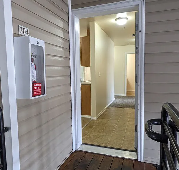 Wellesley Park Apartments — Photo 58