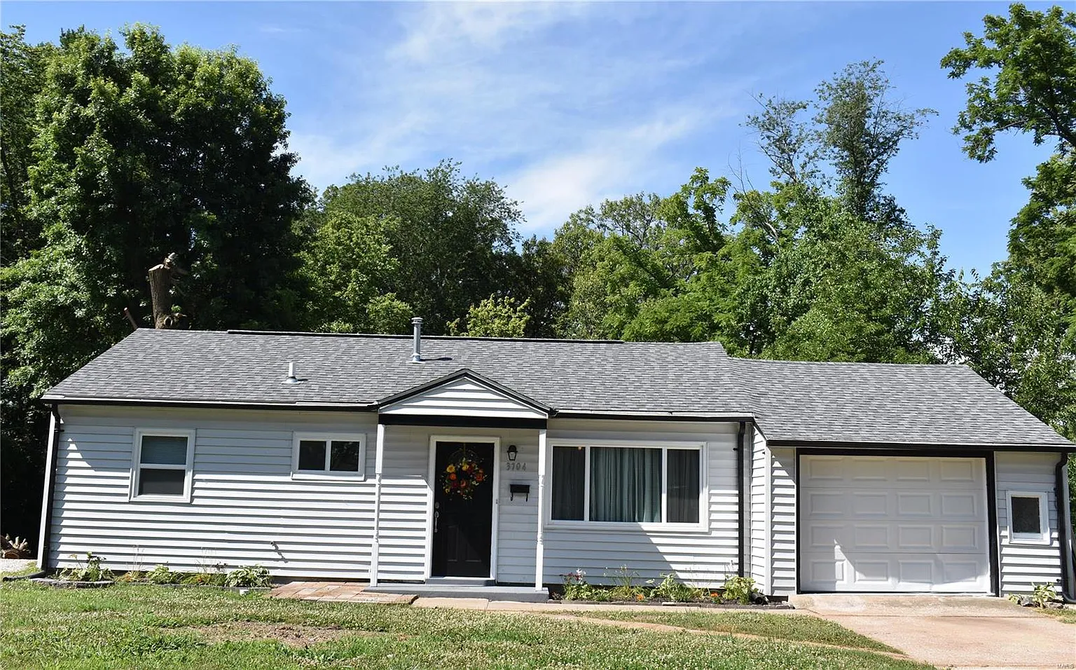 3704 Little Flower Ln photo 1