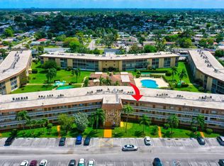 500 Village Green Cir W APT 311, Palm Springs, FL 33461