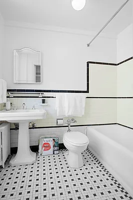 Sold by Corcoran | media 15