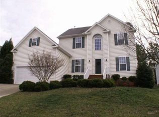 403 Fryar Creek Dr, Cary, NC 27519