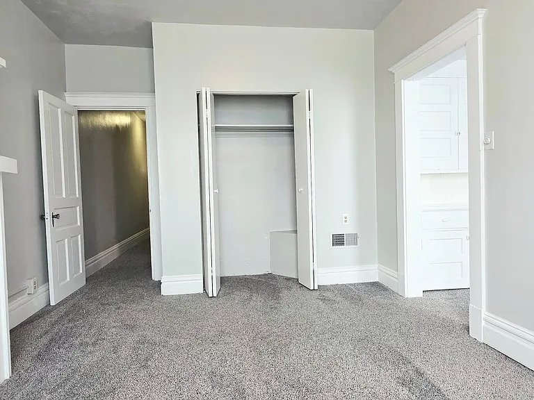 450 Bailey Ave — Photo 21