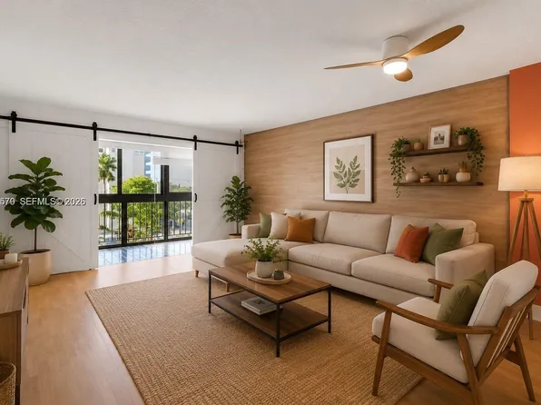5055 NW 7th St APT 504, Miami, FL 33126