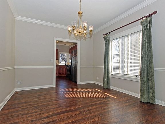 5th image of 707 S Ashland Ave