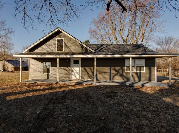 323 N Dogwood Street, Ash Grove, MO 65604