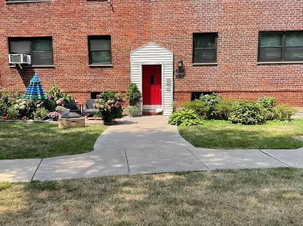 80-71 Shore Parkway #252, Howard Beach, NY 11414